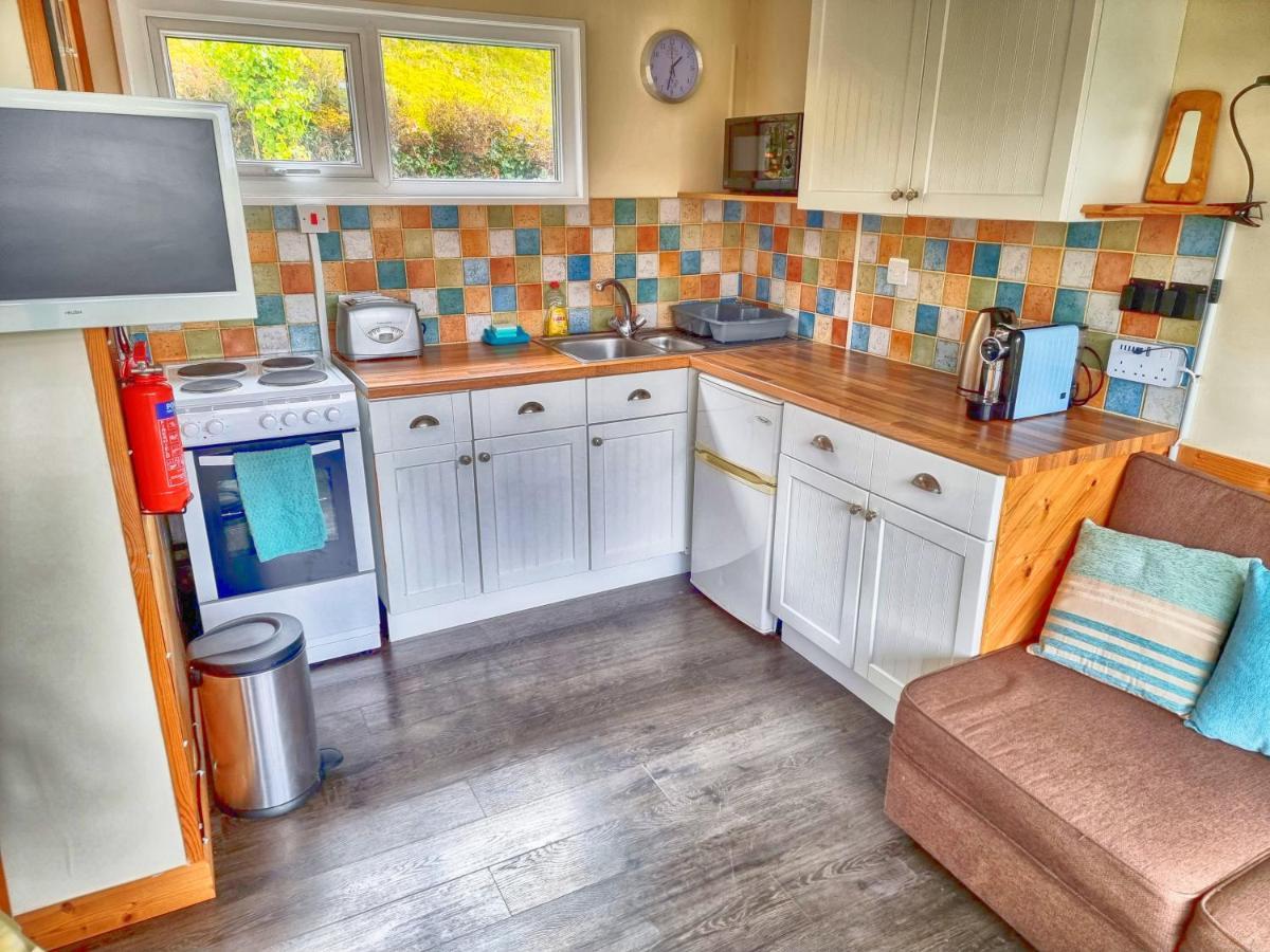 Caswell Beach Chalet 70 Located In Gower Peninsula Swansea Zewnętrze zdjęcie